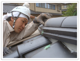 古川瓦建材四代目の古川宏之